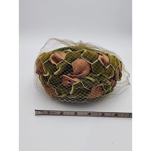 VTG Hat Union Made Olive & Brown Velvet & Satin Shell Hat with Veil Netting main image 6